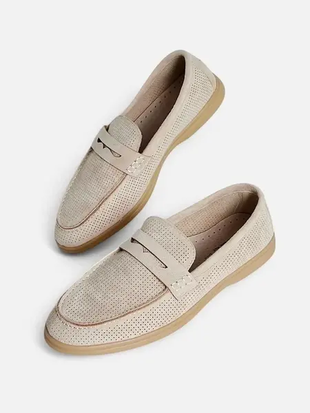 Resti Perforated women's moccasins Sierros