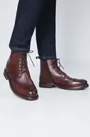 Kožené boty Medicine