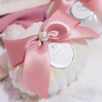 White Shell Shaped Plastic Candy Boxes
