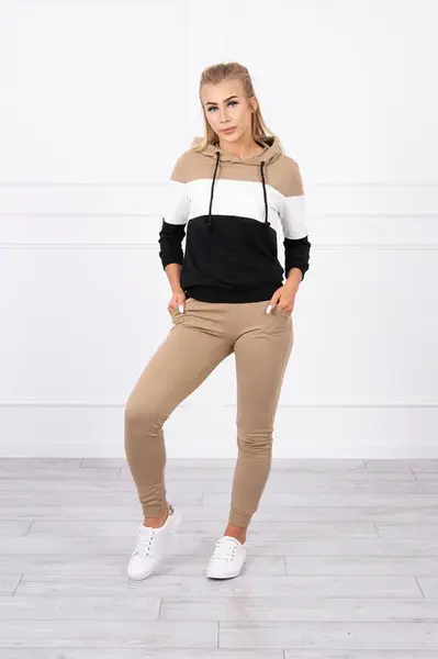 Dámsky set s farebnými pruhmi