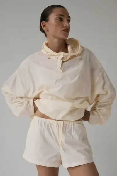 Kraťasy MUUV. MONOA