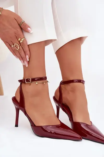Lakované lodičky s otevřenou patou Bordeaux Laretta