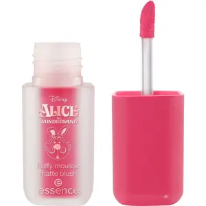 essence Disney Alice in Wonderland tekutá tvářenka s matným efektem odstín 02 - So Paw-Dorable 3.7 g