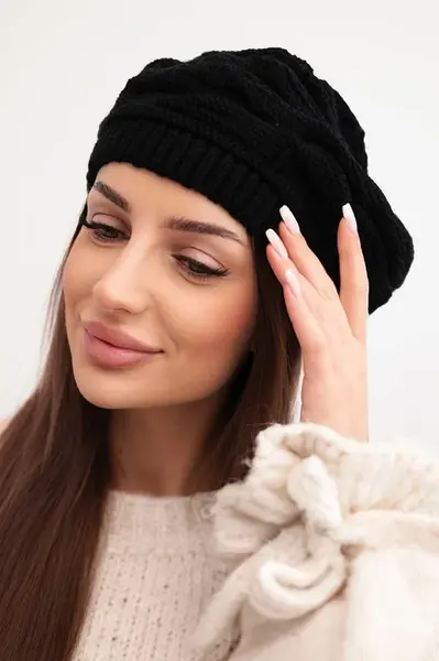 Dámská zimní čepice Kesi K397 černá