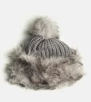 Gemre Light gray hat with pom-pom Leola