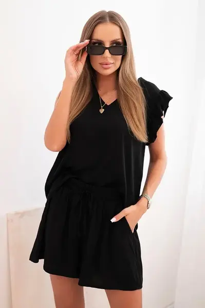 Kesi Włoski Dámský komplet z viskózy, blůza s volánky a krátké šortky černý