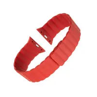 Silikonový řemínek FIXED Magnetic Strap s magnetickým zapínáním pro Apple Watch 38 mm/40 mm, červená