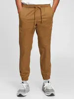 GAP Pánské Kalhoty slim canvas joggers GapFlex 496157-07 Velikost: L