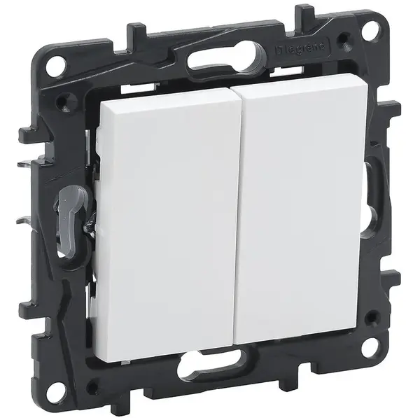 Dvojpólový vypínač 863105 biely