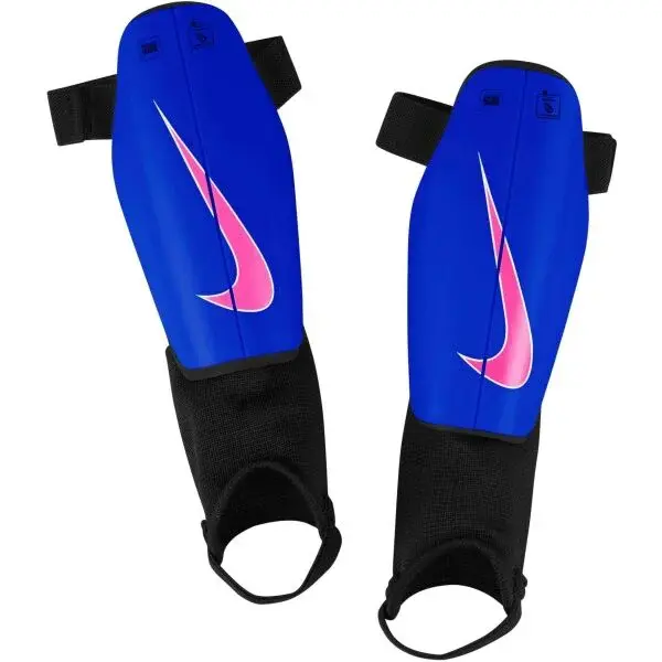 Nike CHARGE Dětské fotbalové chrániče, modrá, velikost