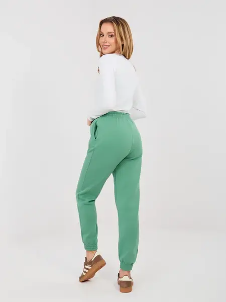 Dámske pistáciové tepláky