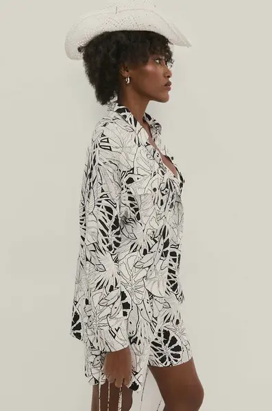 Lněná košile Answear.LAB bílá barva, relaxed, s klasickým límcem