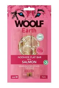 Woolf pochoutka earth noohide M salmon 90g