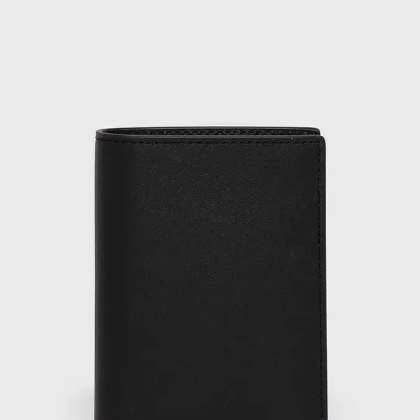 Kožená peněženka Lacoste