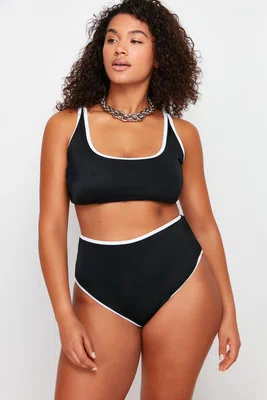 Trendyol Curve Černé Bikiny s Vysokým Pasem a Zeštíhlujícím Efektem