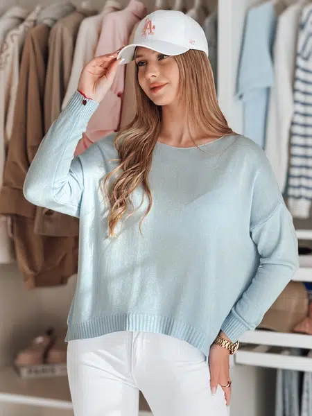 Sweter damski one size oversize gładki SENZIA błękitny Dstreet