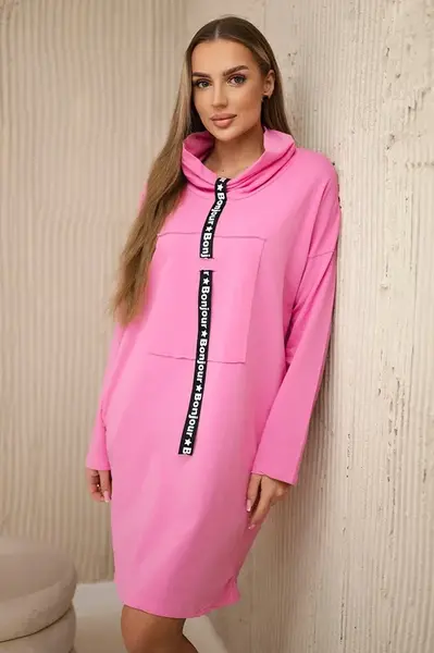 Šaty s kravatou světle růžové