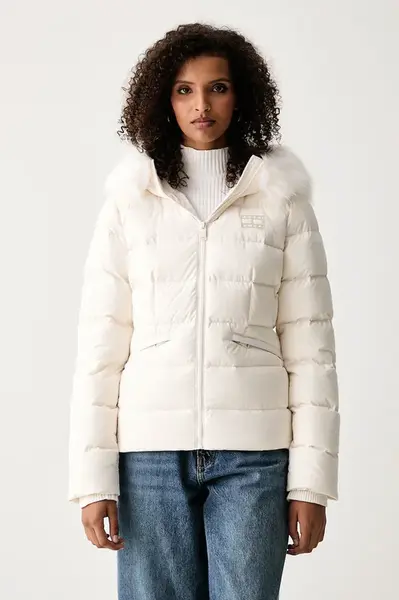 Tommy Jeans  péřová bunda dámská