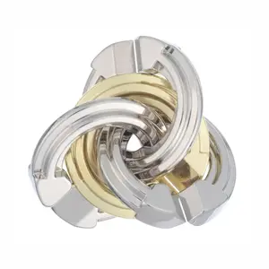 Huzzle Cast - Cyclone 5/6 Eureka