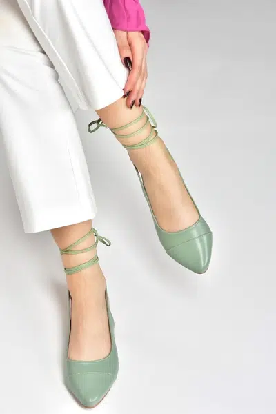 Fox Shoes Green Women's Tied Ankle Flats shoes