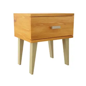 Noční stolek Venuci olše