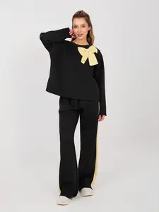 Černá dámská mikina bez kapuce