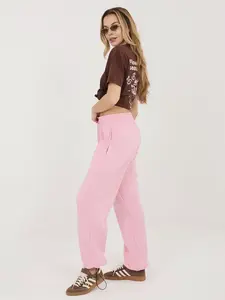 Růžové tepláky s elastickým pasem
