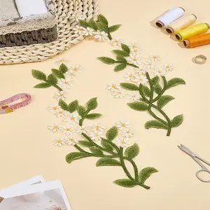 1Pair Leaf & Flower Computerized Embroidery Cloth Appliques