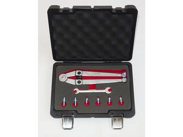 Nastavitelný klíč na matice s otvory, rozsah 21-90 mm, s adaptéry - QUATROS QS50268