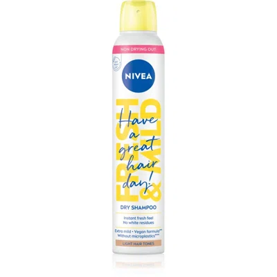NIVEA Fresh Revive suchý šampon pro zvětšení objemu Light Tones 200 ml