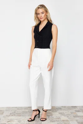 Trendyol Black Crop Premium Yarn/Special Yarn Vest Look Knitwear Sweater