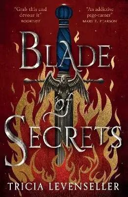 Blade of Secrets - Tricia Levensellerová