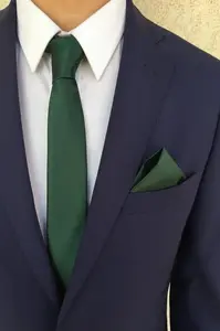 69641 Dewberry Mens Tie and Handkerchief Set-GREEN