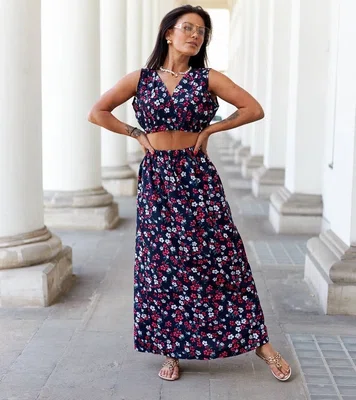 Gemre Navy blue floral set with top and skirt Genova
