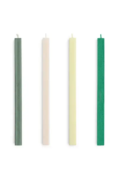 Sada svíček HAY Square Candle 2,2 x 24 cm 4-pack zelená barva