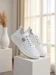 Resti Women's perforated sporty sneakers Jovenes