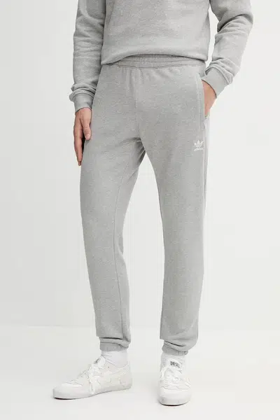 Bavlněné tepláky adidas Originals Essentials pánské, šedá barva, JY6271