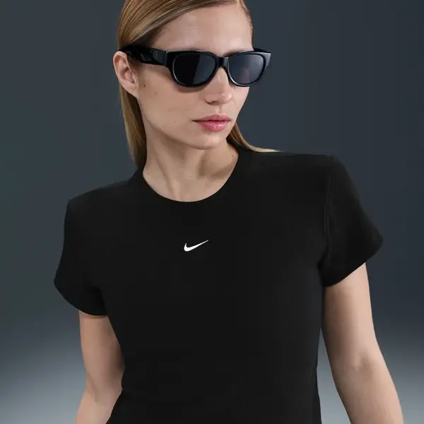 Nike Sportswear S