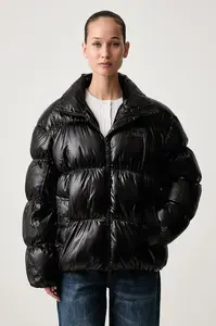 Tommy Jeans  péřová bunda dámská