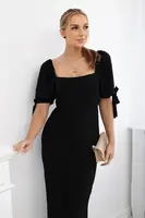 Dámské šaty vzadu nařasené se zavazovanými rukávy - černá