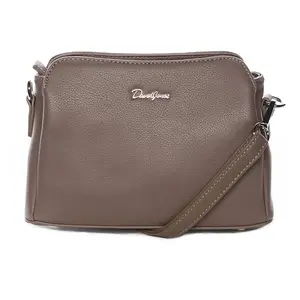 Dámska crossbody kabelka David Jones Jeany - hnedá