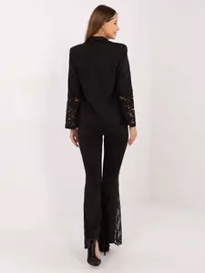 Čierne nohavice s čipkou