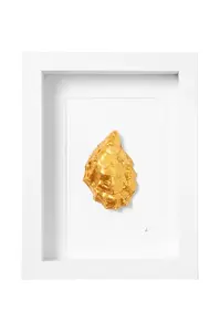 Maria el Mar  Nástěnná dekorace v rámu  Single Oyster 22 x 17 cm