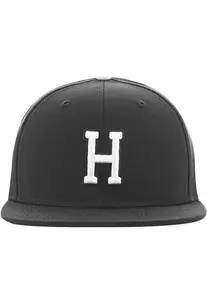 Letter Snapback H