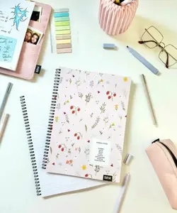 A4 Zápisník spirálový - More