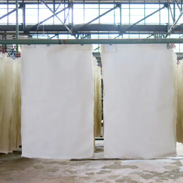 Extra velký papír Khadi 80x200cm 400g