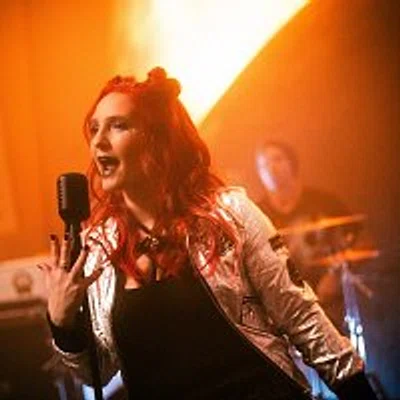 Bára Zemanová – Mayday