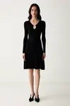 Marciano by Guess šaty s viskózou JAMILA