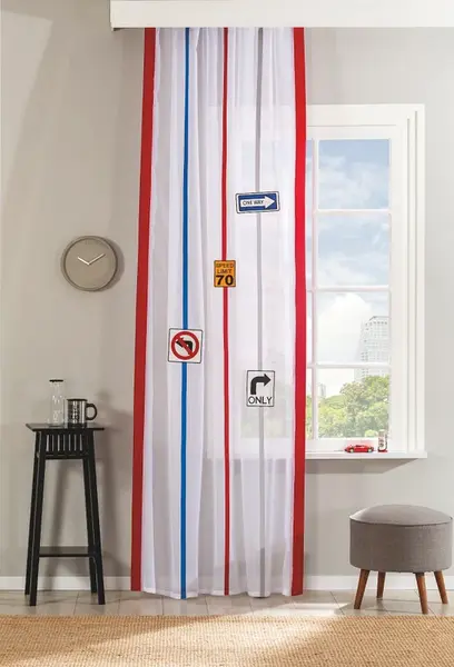 Dětská záclona rally - bílá