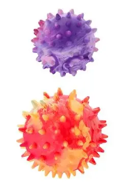 Hračka pes míč s bodlinami plovací vanilový 3,5cm SP